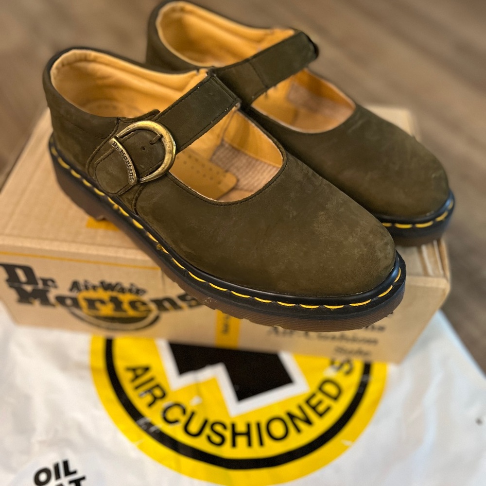 Dr. Martens Vintage Mary Janes, Suede Olive Green, UK 6, US Women 8